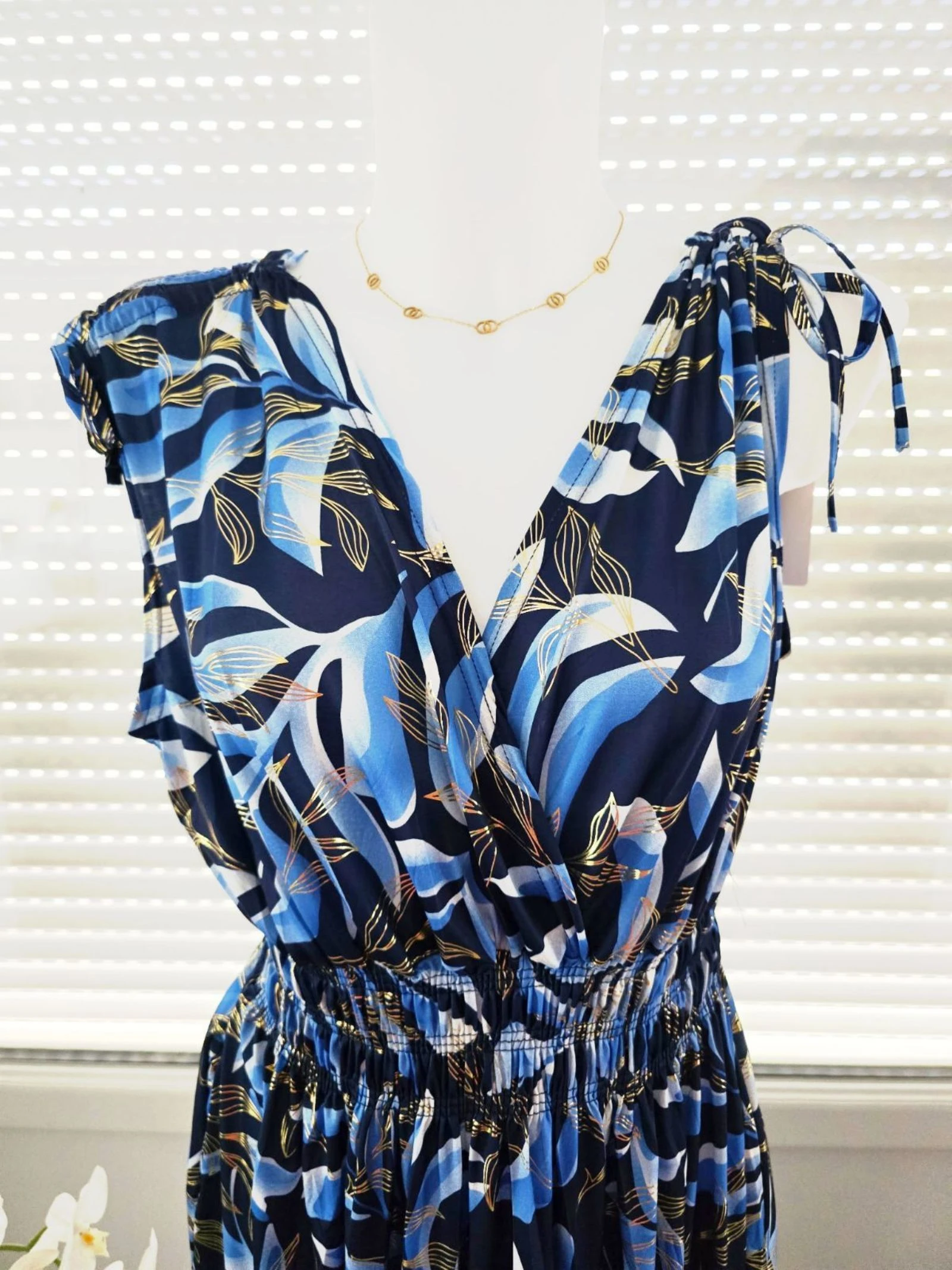 Robe magique marine ciel blanc dorée  – photo 2
